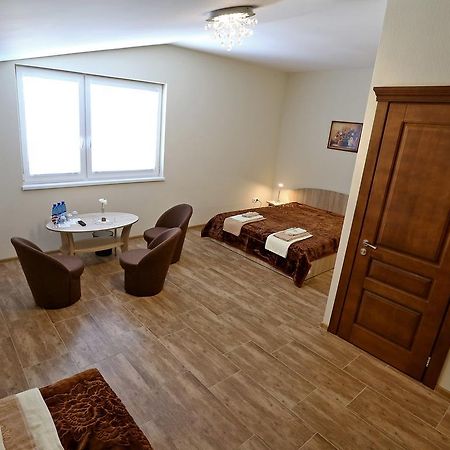 Juro Guest House Šiauliai Exterior foto
